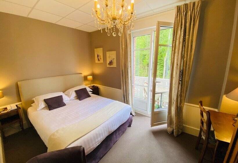 コンフォートルーム, Brit Hotel & Spa Le Roc Au Chien
