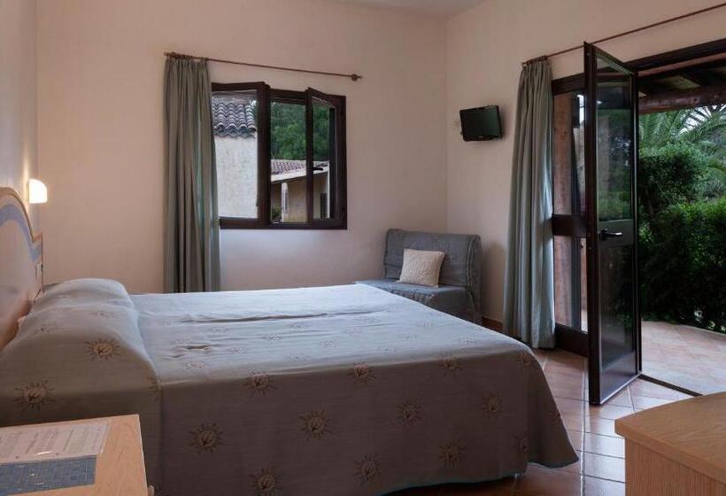 חדר סופריור לשלושה, Centro Vacanze Isuledda