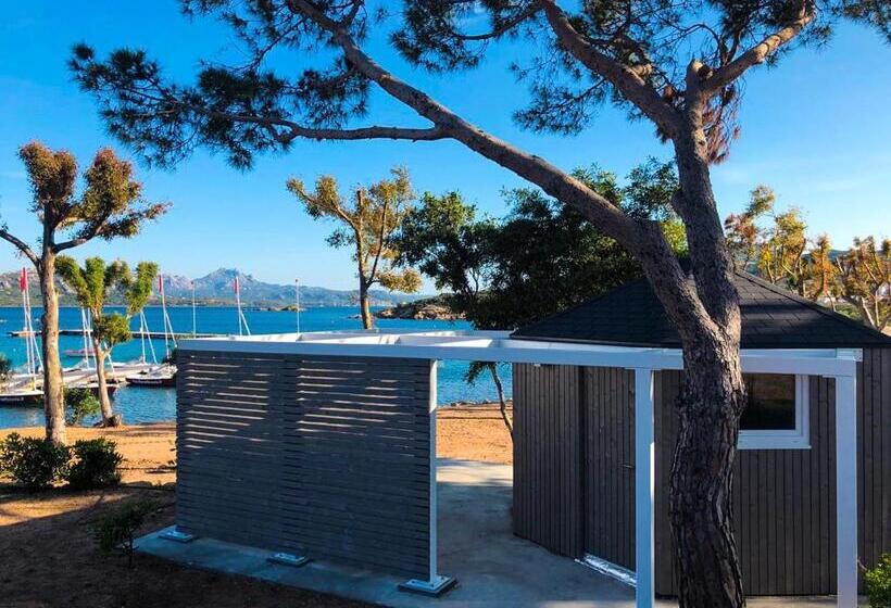 בקתה סופריור, Centro Vacanze Isuledda