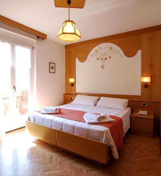스탠다드 룸 호수 전망, Charme Hotel Nevada
