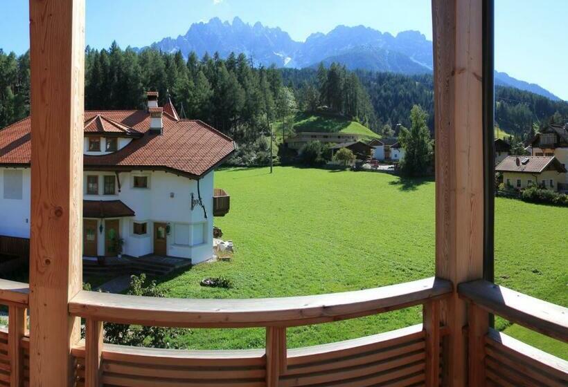 غرفة قياسية, Garni   Hotel Am Burghuegel