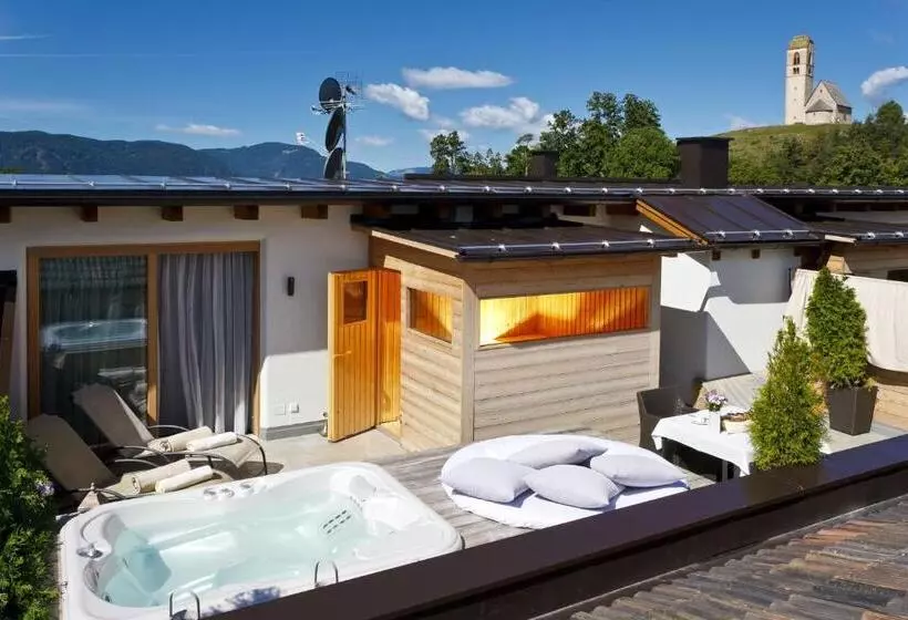 ハイドロマッサージバス付きスイート, Gartenhotel Völser Hof   Adults Only