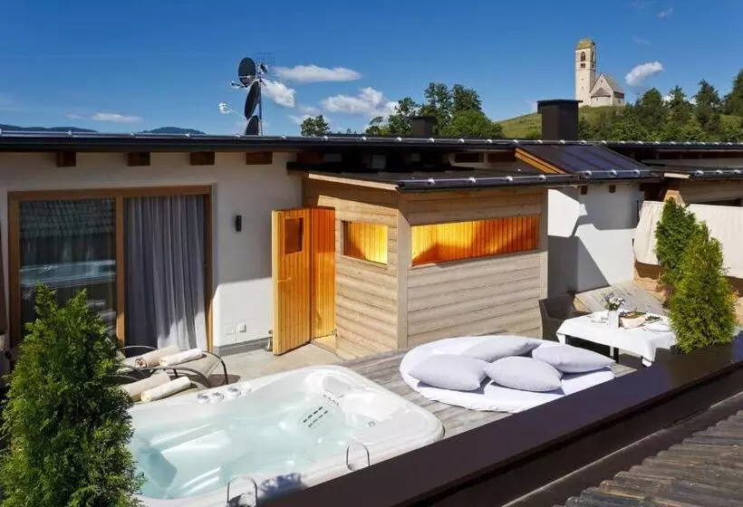 ハイドロマッサージバス付きスイート, Gartenhotel Völser Hof   Adults Only