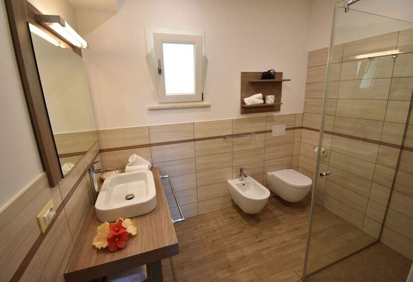 חדר סטנדרט נוף לגינה, Baia Del Godano Resort & Spa