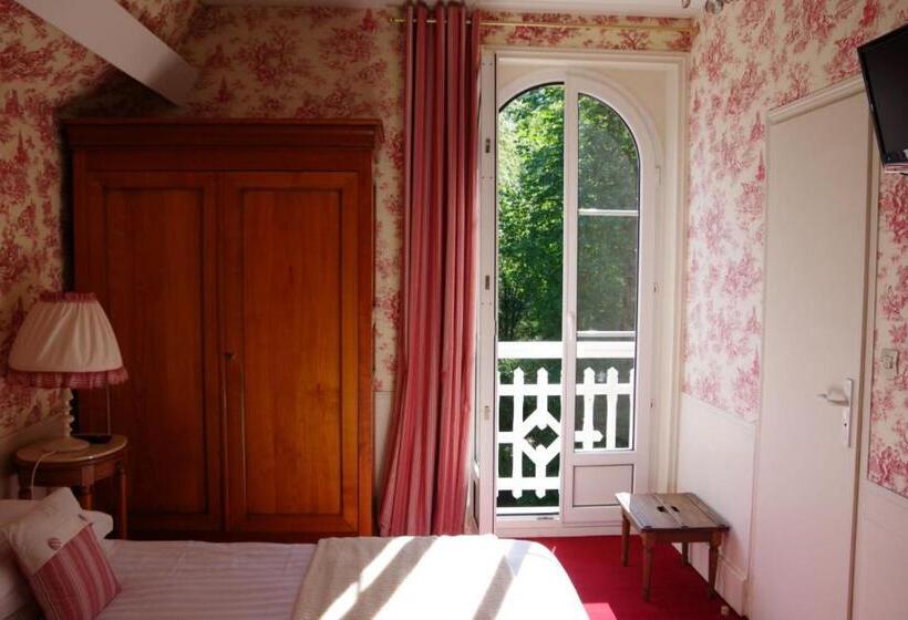 スーペリアールーム, Brit Hotel & Spa Le Roc Au Chien