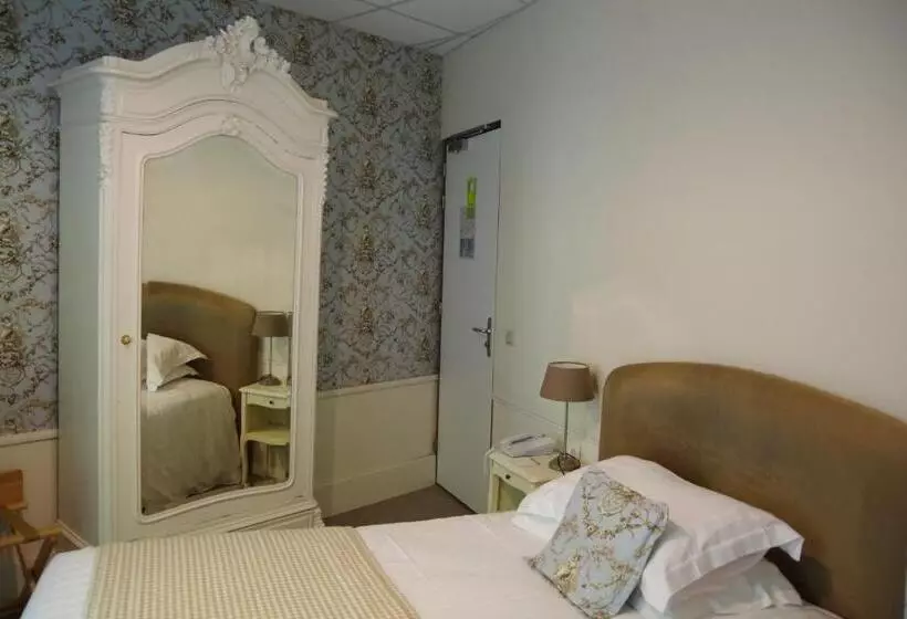 Standard Yhden Hengen Huone, Brit Hotel & Spa Le Roc Au Chien