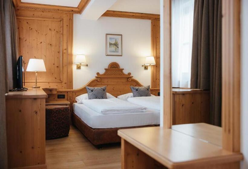 חדר דלוקס, Diana Dolomites