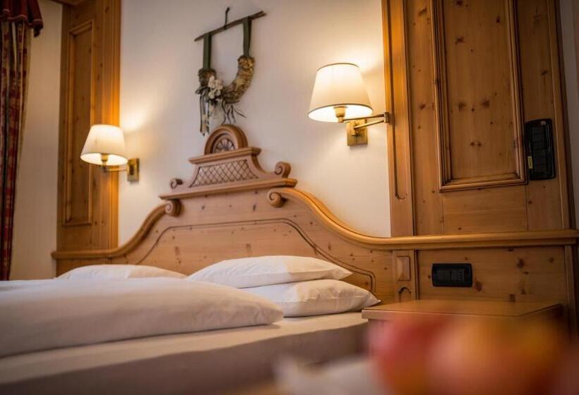 חדר קומפורט, Diana Dolomites