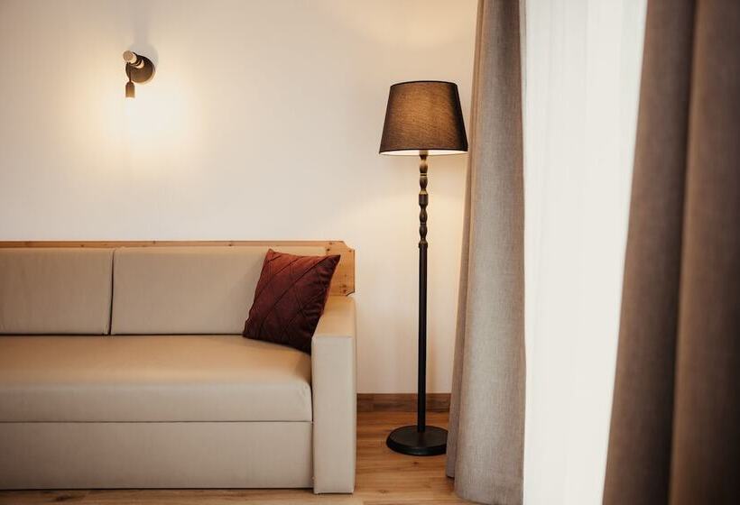 חדר דלוקס, Diana Dolomites