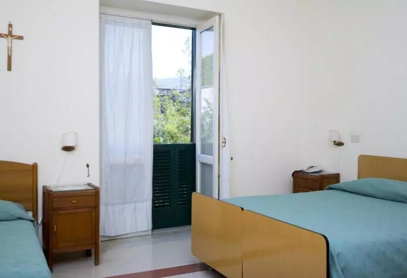 スタンダードトリプルルーム, Domus San Vincenzo