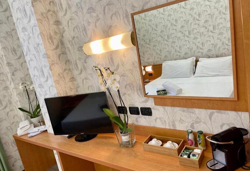 스탠다드 룸, Embassy