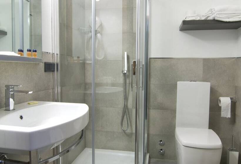 اتاق سوپریور, Europa Varese