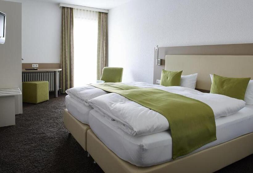 스탠다드 룸, Feyrer