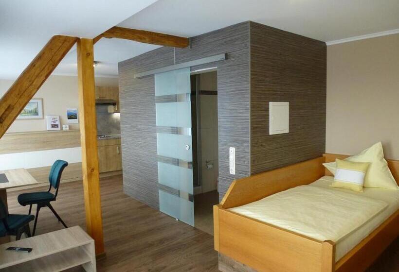 דירת חדר, Gasthof Zum Bartl