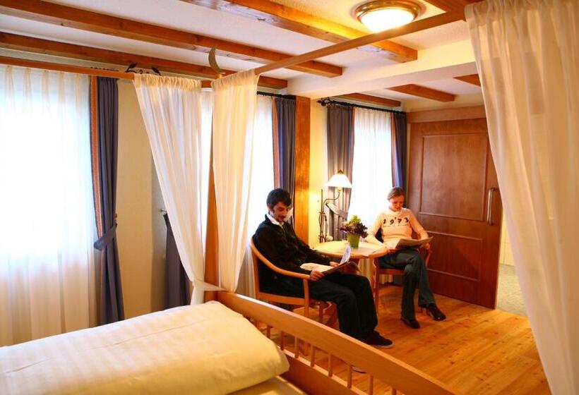 标准单人间, Hofgut Himmelreich