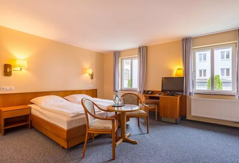 اتاق استاندارد, Kurhaushotel Bad Salzhausen