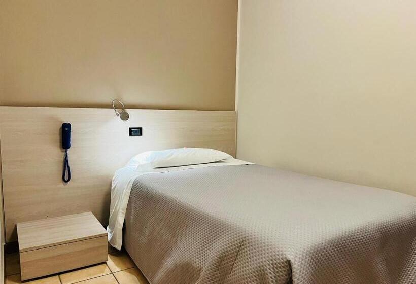 חדר סטנדרט יחיד, Magic