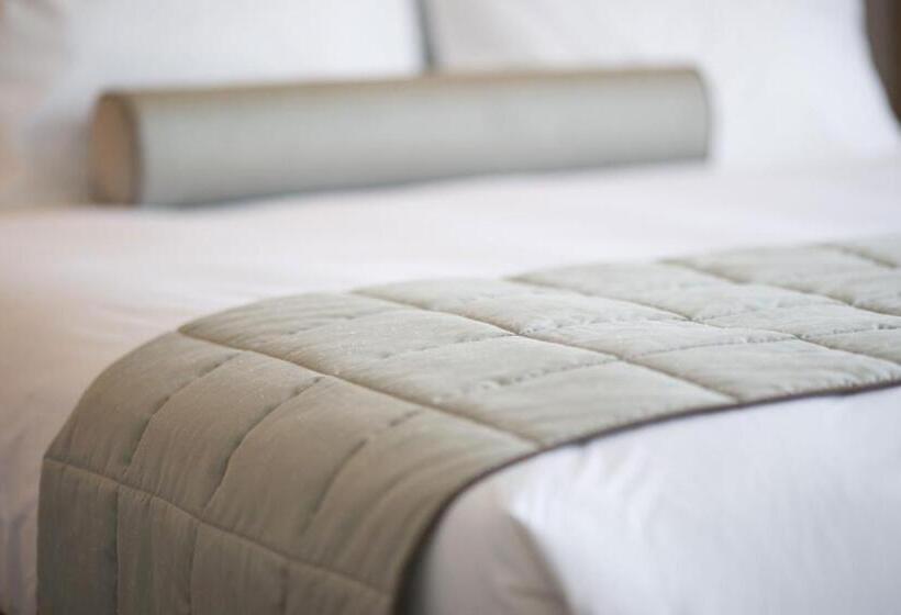 חדר סטנדרט, Magic