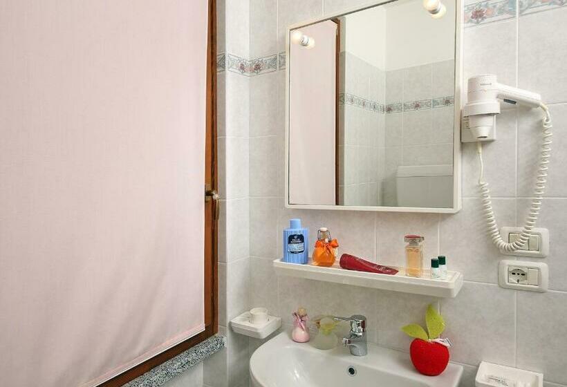 חדר סטנדרט נוף להרים, Residence La Pertica