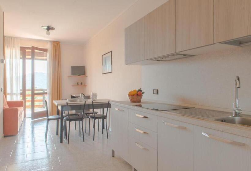 דירת שני חדרים, Residence La Pertica