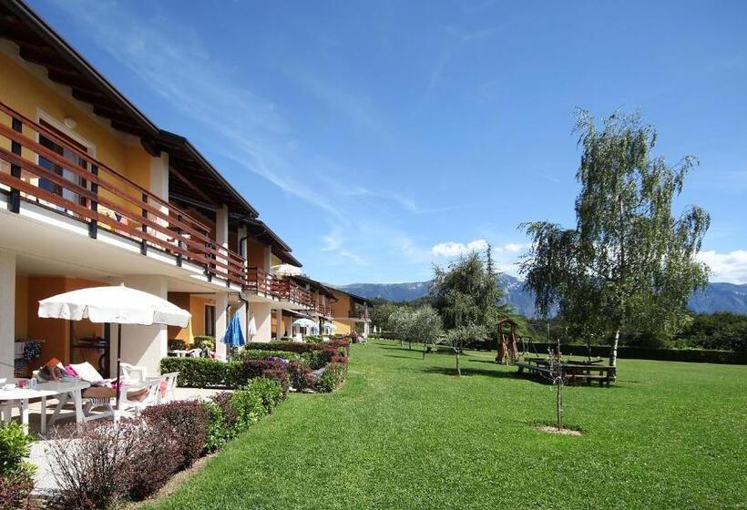 Апартаменты 2 Спальни, Residence La Pertica