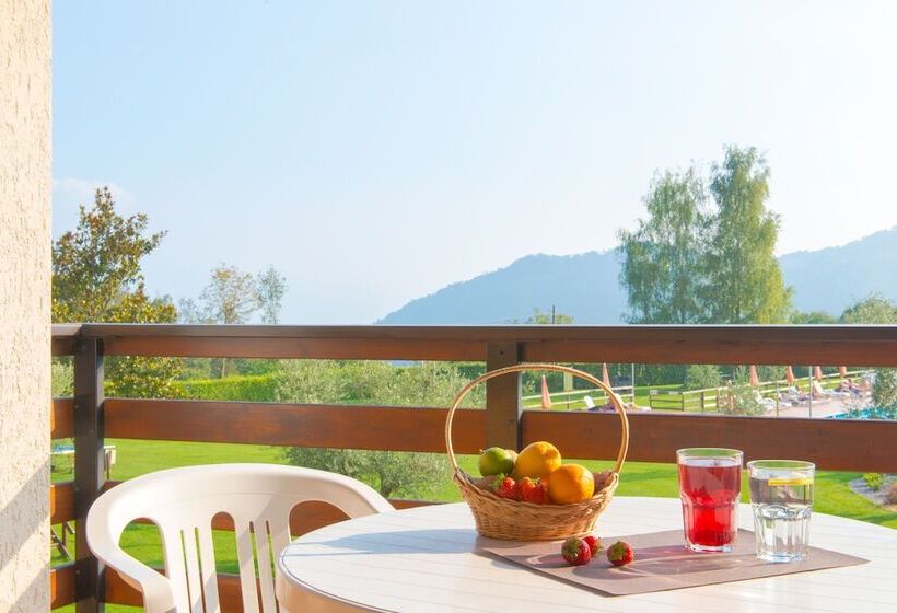 Апартаменты 1 Спальня, Residence La Pertica