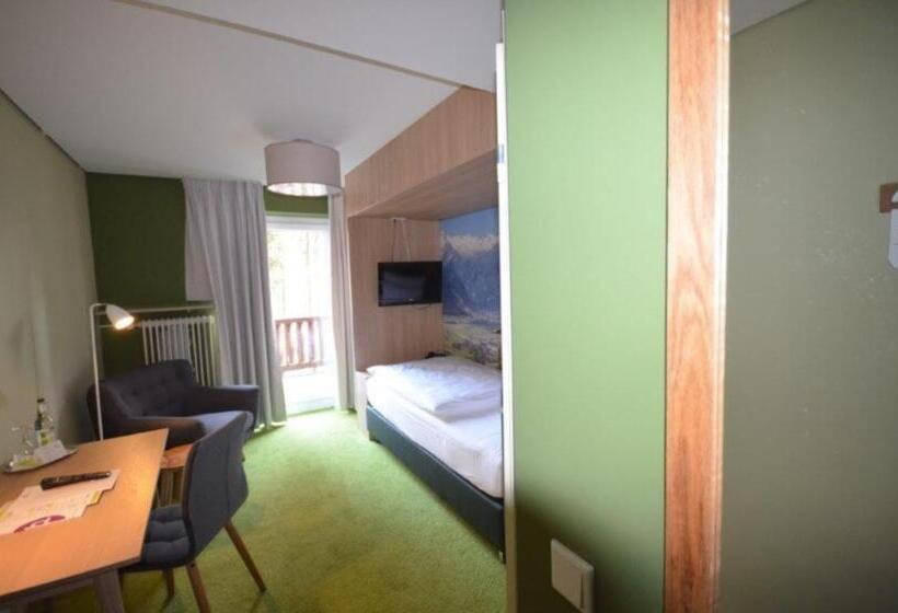 Standard Single Room, Restaurant Anders