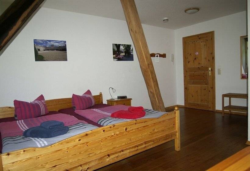 スタンダードルーム, Traumzeithof