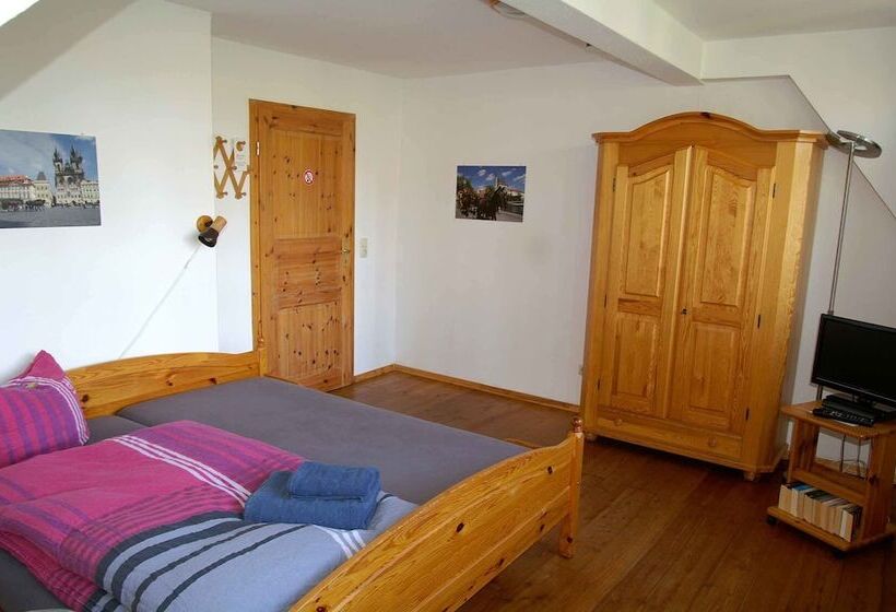 スタンダードルーム, Traumzeithof