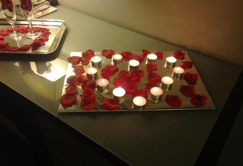 デラックスルーム, Visagi