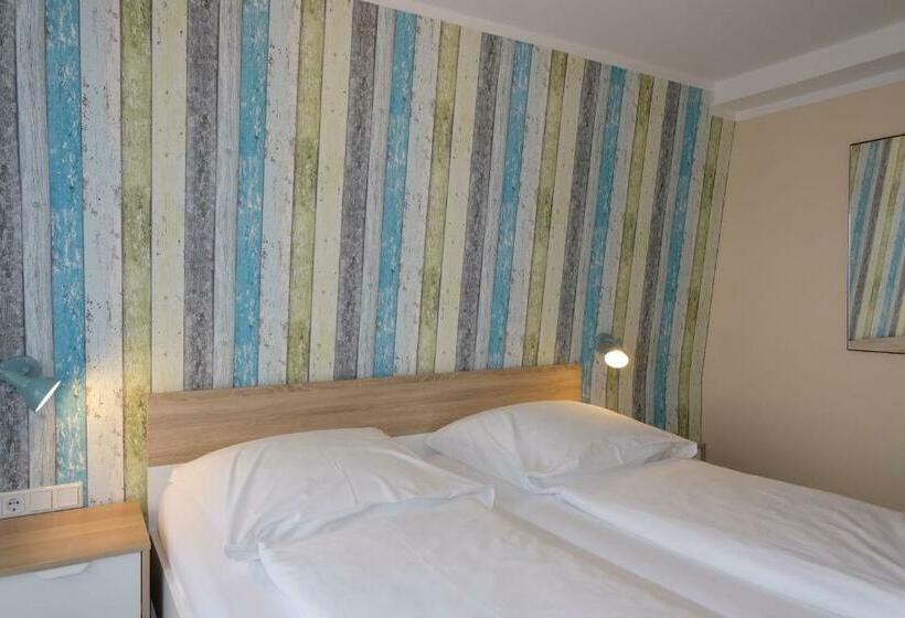 Номер Стандарт, Zum Weissen Lamm