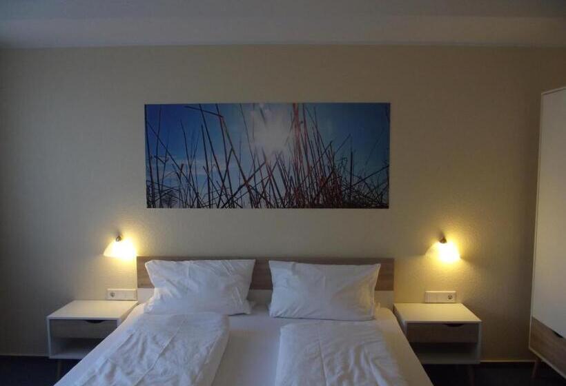 Номер Стандарт, Zum Weissen Lamm