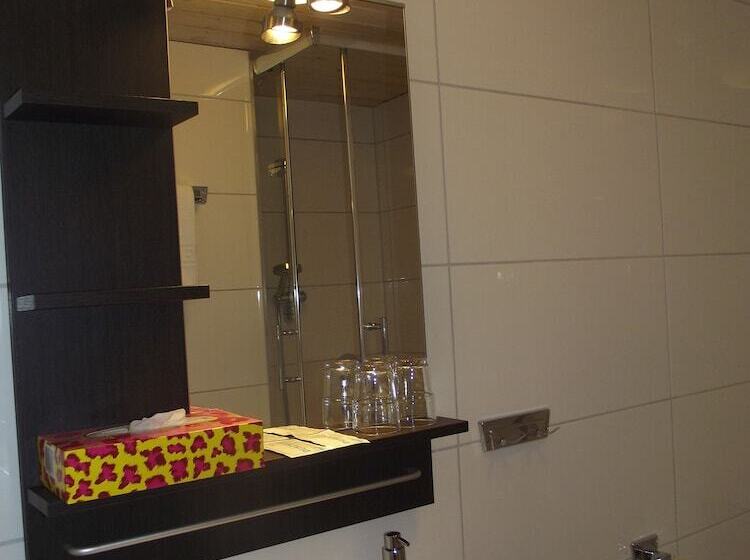 Номер Стандарт, Zum Weissen Lamm