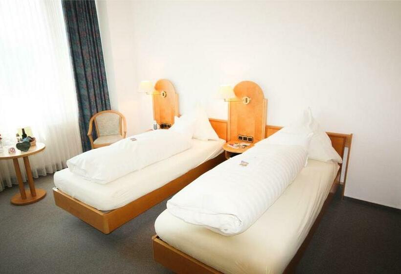 Номер Стандарт, Landhotel Restaurant Gärtner