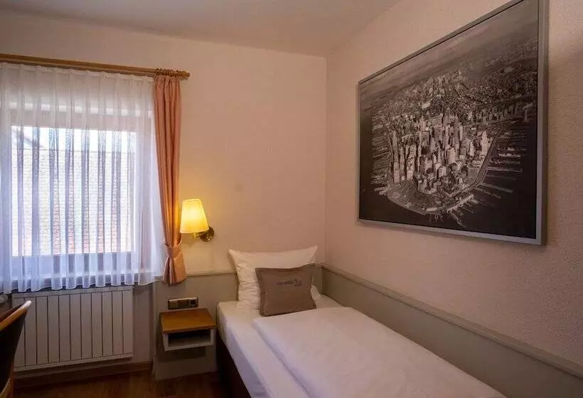 اتاق استاندارد یک نفره, Gasthof Zum Schwan