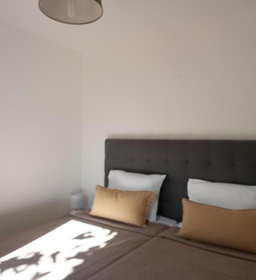 2-Bedroom Classic Apartment, Résidence Marina Di Santa Giulia