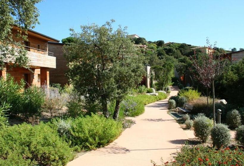 2 Bedroom Premium Apartment, Résidence Marina Di Santa Giulia