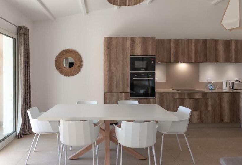 ویلا سوپریور 3 خوابه, Résidence Marina Di Santa Giulia