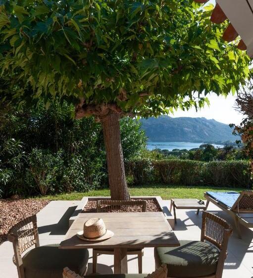 ویلا سوپریور 3 خوابه, Résidence Marina Di Santa Giulia