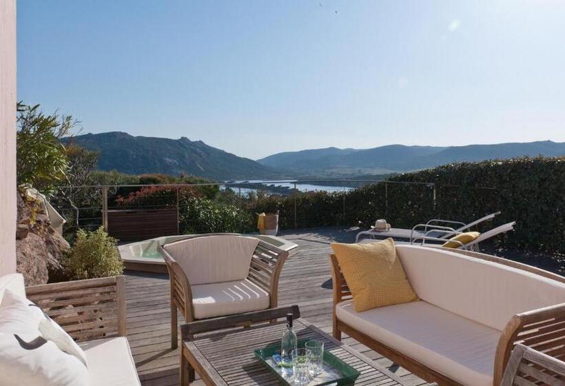 ویلای 2 خوابه با چشمانداز دریا, Résidence Marina Di Santa Giulia