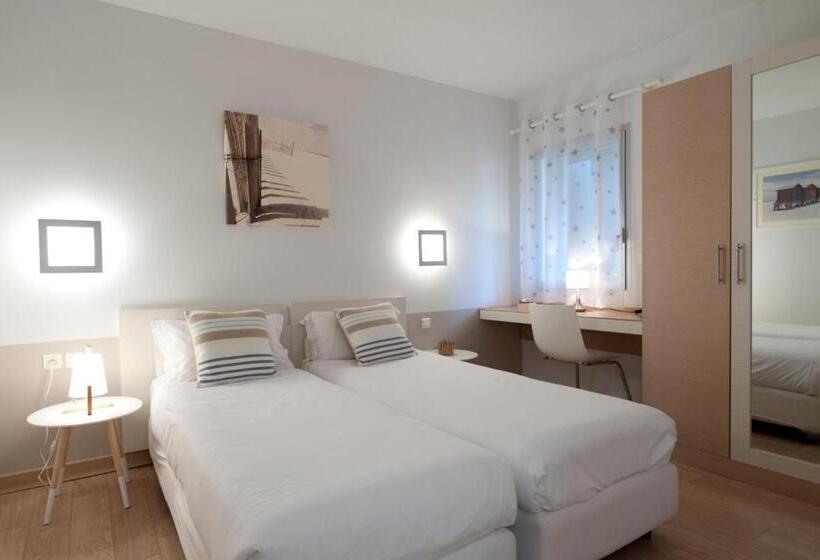 2 Bedroom Premium Apartment, Résidence Marina Di Santa Giulia