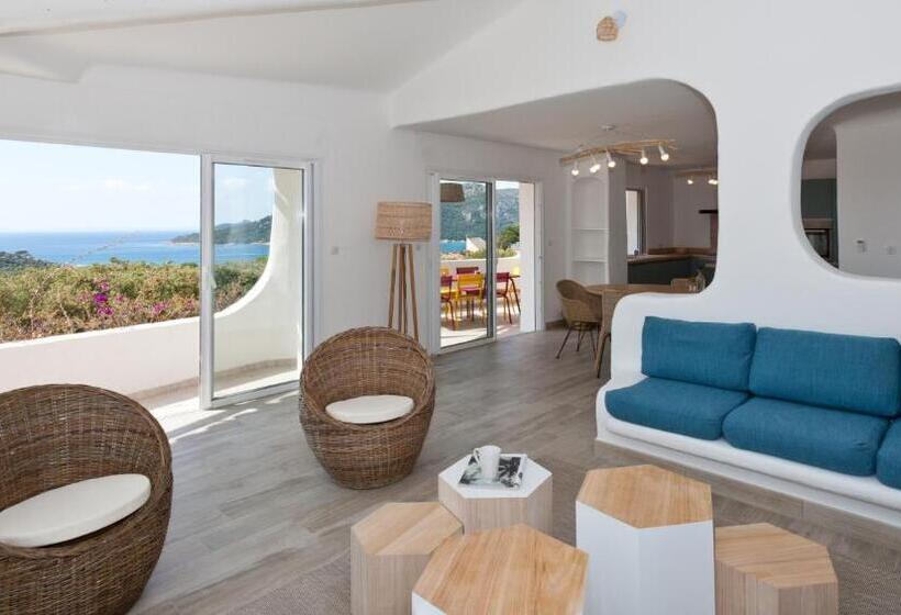 خانه 4 خوابه, Résidence Marina Di Santa Giulia