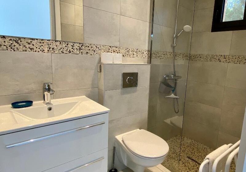 Escritório Estándar, Résidence Marina Di Santa Giulia