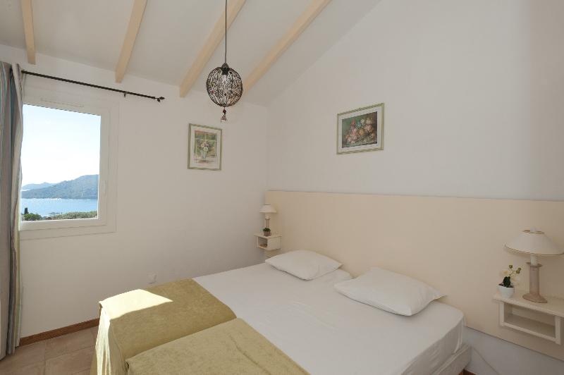 2-Bedroom Classic Apartment, Résidence Marina Di Santa Giulia