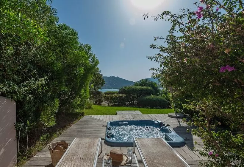 オーシャンビューの１ベッドルームビラ, Résidence Marina Di Santa Giulia