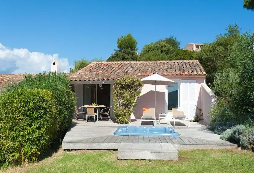 オーシャンビューの１ベッドルームビラ, Résidence Marina Di Santa Giulia