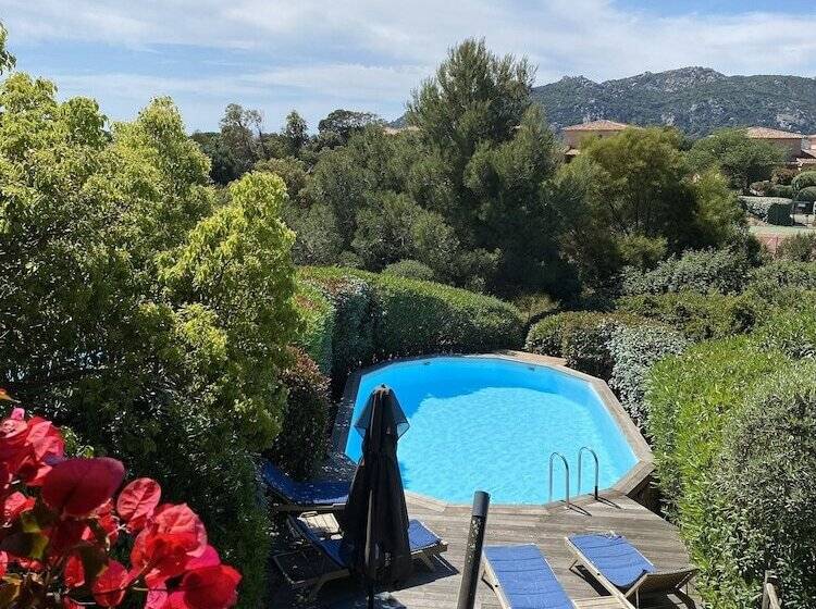 Дом 3 Спальни, Résidence Marina Di Santa Giulia