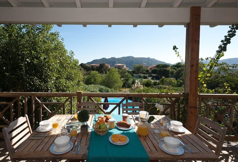 خانه 3 خوابه, Résidence Marina Di Santa Giulia