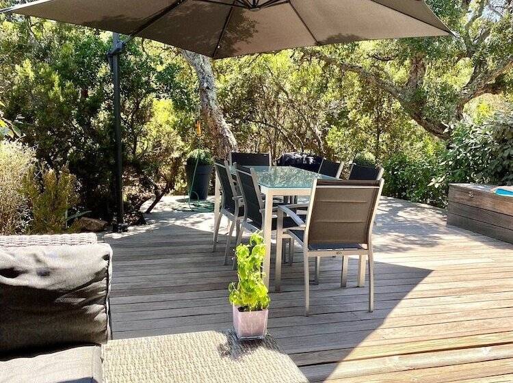 2 Bedroom Premium Apartment, Résidence Marina Di Santa Giulia