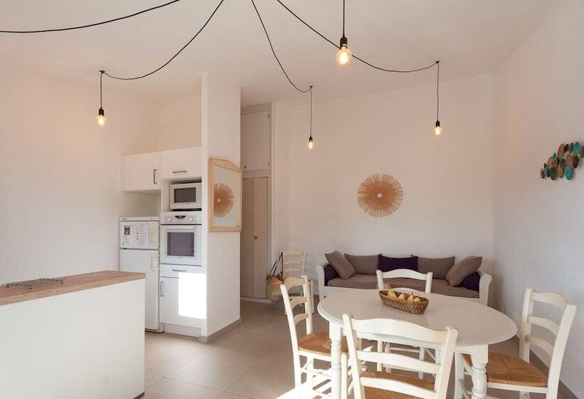 ویلای سوپریور 1 خوابه, Résidence Marina Di Santa Giulia